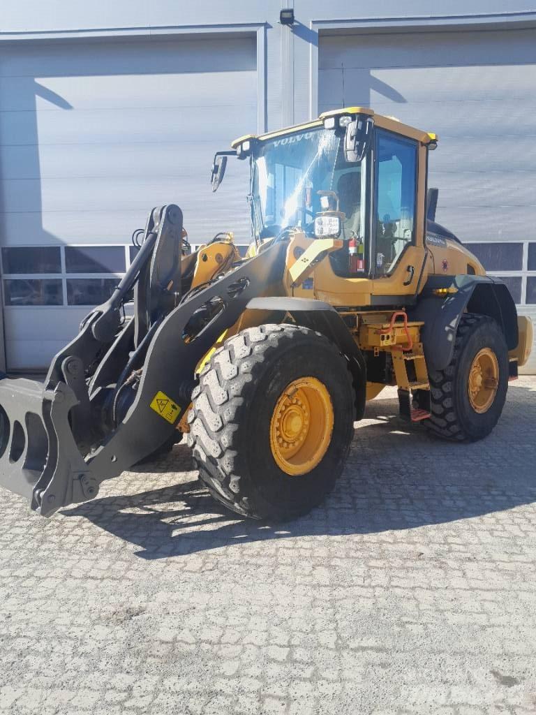 Volvo L90H Radlader