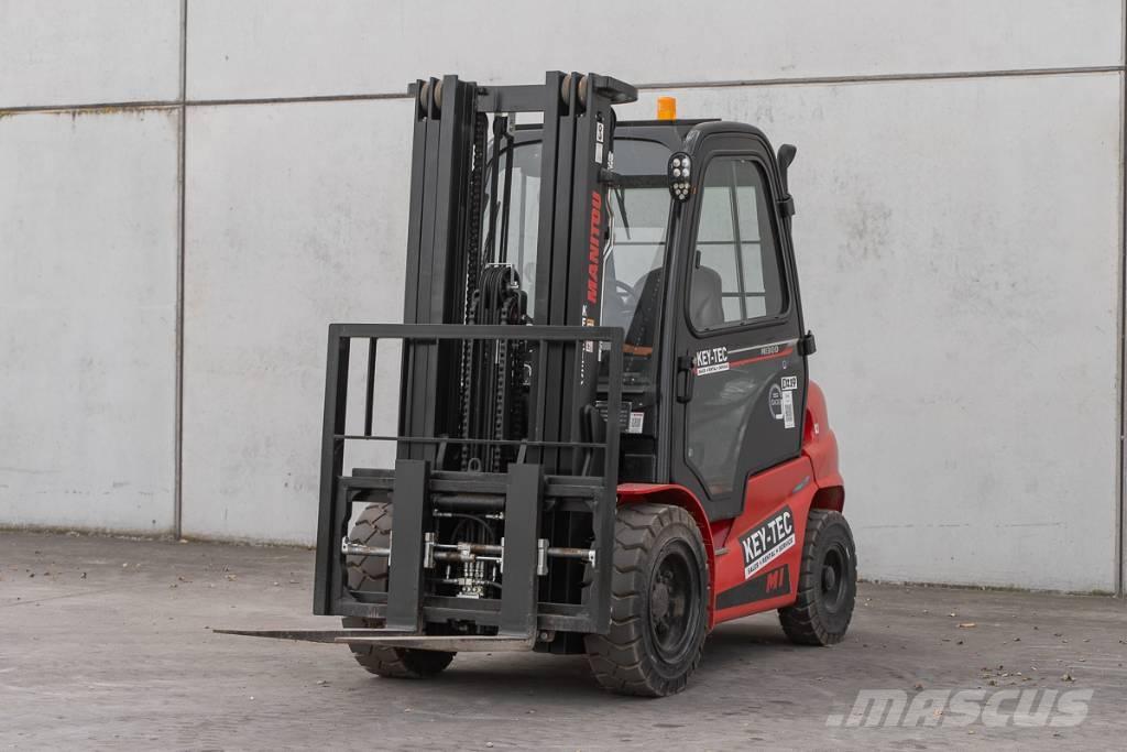 Manitou MI 30 D Diesel Stapler