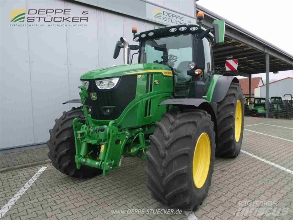 John Deere 6R 250 Traktoren