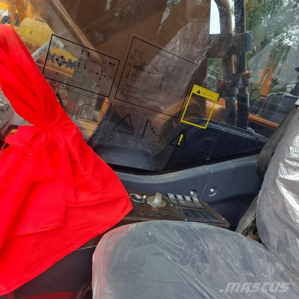 Sany SY 215 C Raupenbagger