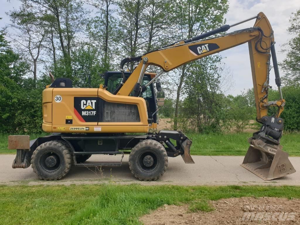 CAT M 317 F Mobilbagger