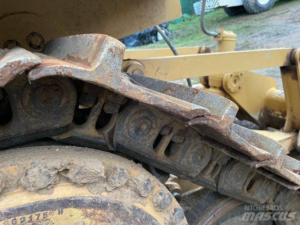 CAT D 6 T XL Bulldozer
