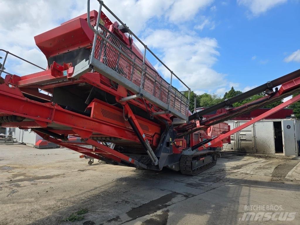 Finlay 683 SuperTrak Mobile Siebanlagen