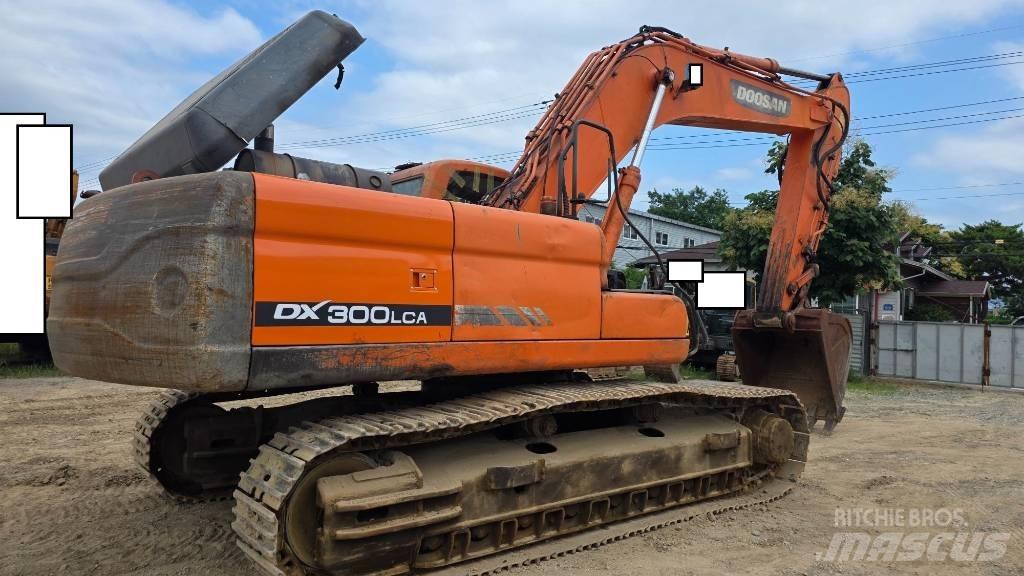Doosan DX 300 LCA Raupenbagger