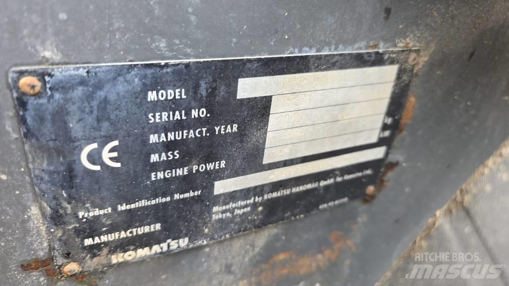Komatsu WA 250 Radlader