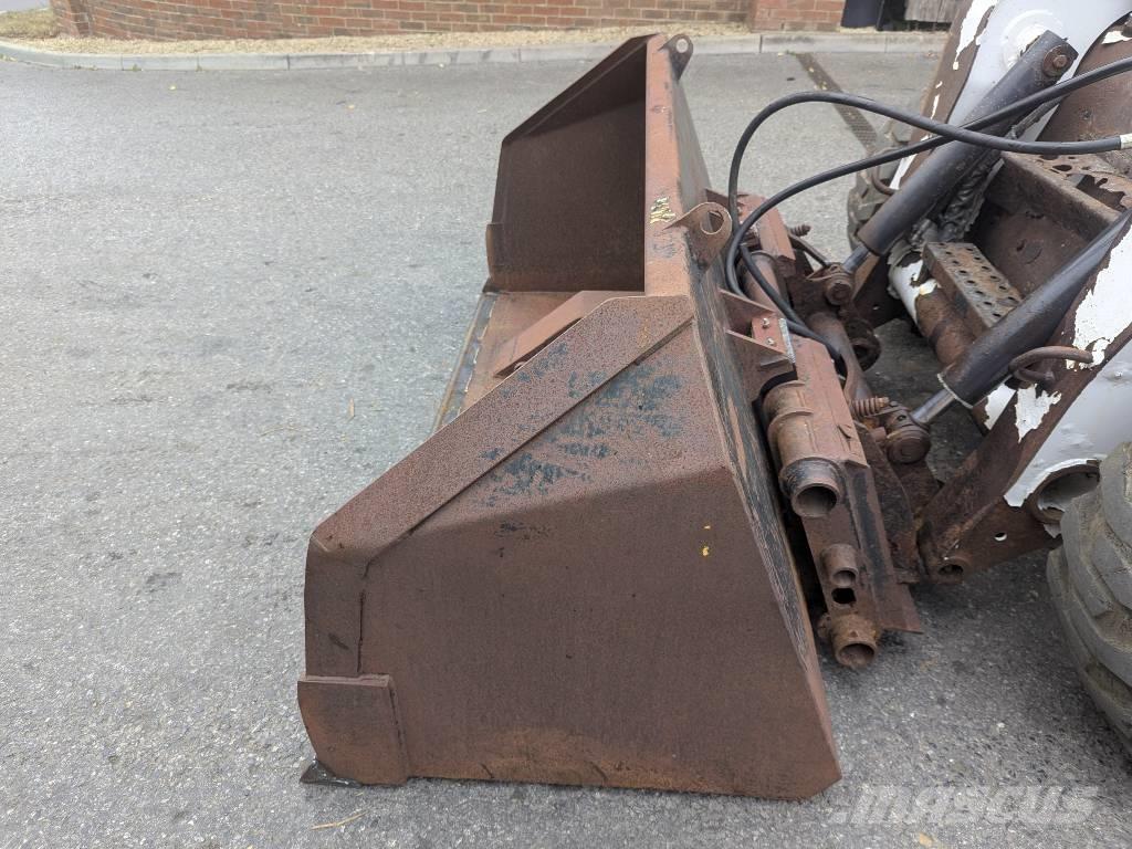 Bobcat TIPTOE BUCKET Schaufeln