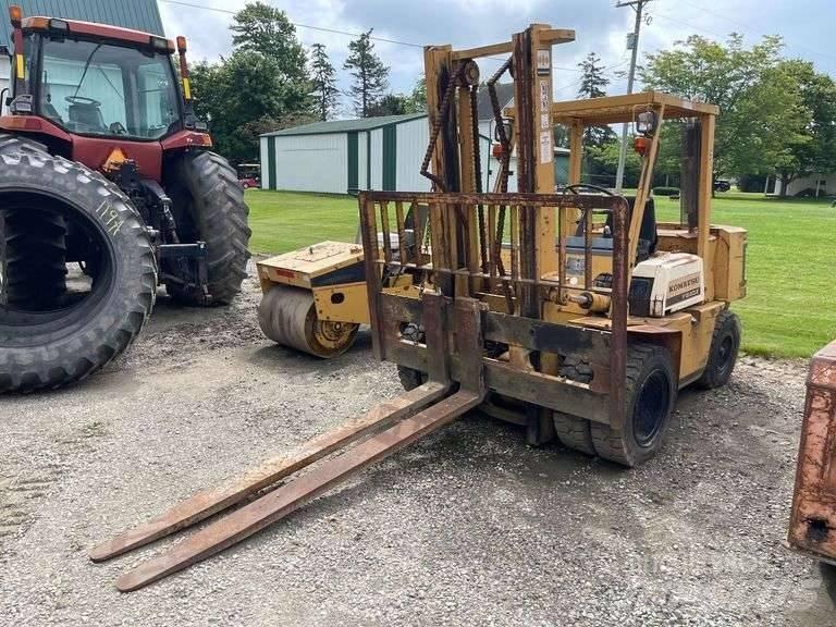 Komatsu FG 40ZT-4 Andere Gabelstapler