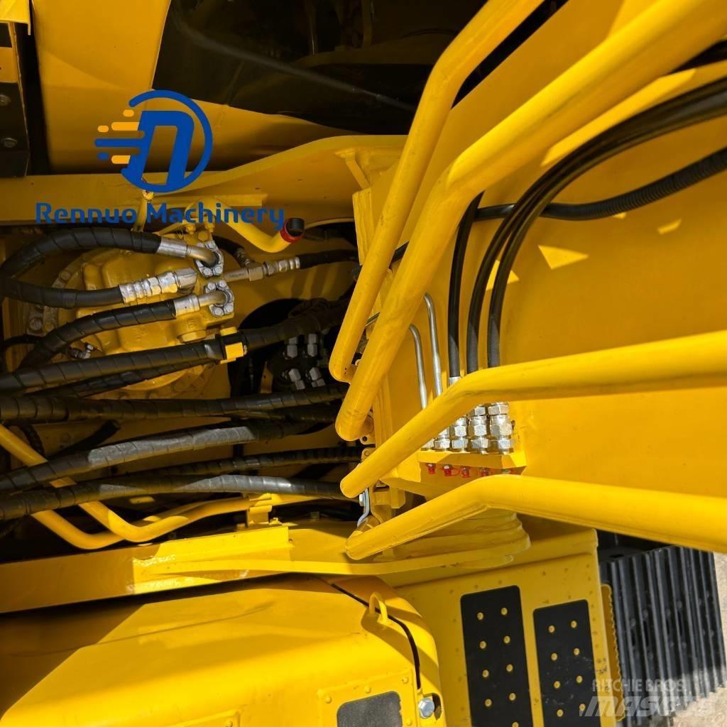 Komatsu PC200-8 Raupenbagger