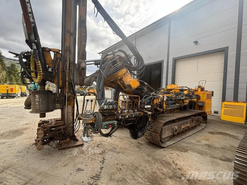 Klemm KR 807-4 Rammen