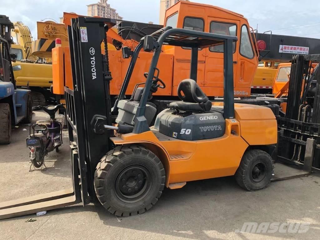 Toyota FD 50 Diesel Stapler