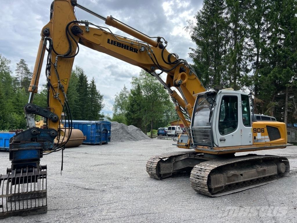 Liebherr R 906 LC Raupenbagger