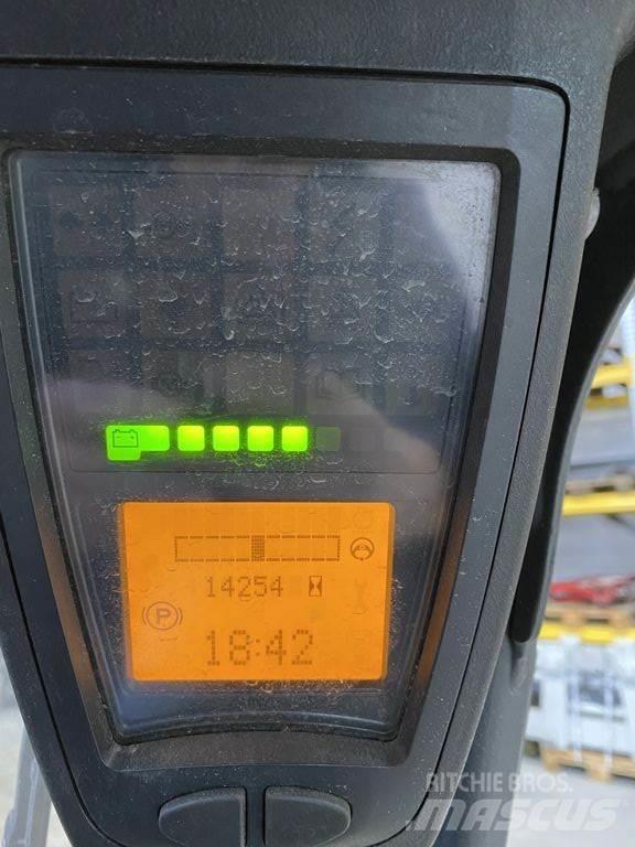 Linde E16L-02 Elektro Stapler