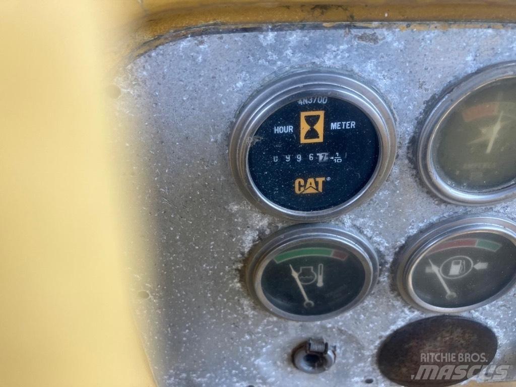 CAT D 9 H Bulldozer