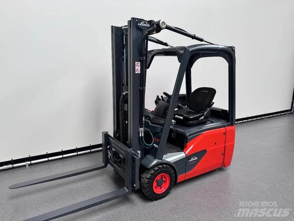 Linde 386 E 16-02 Elektro Stapler