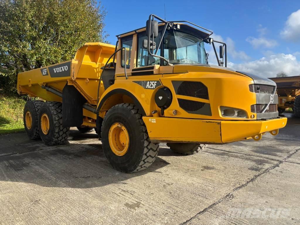 Volvo A 25 F Dumper - Knickgelenk