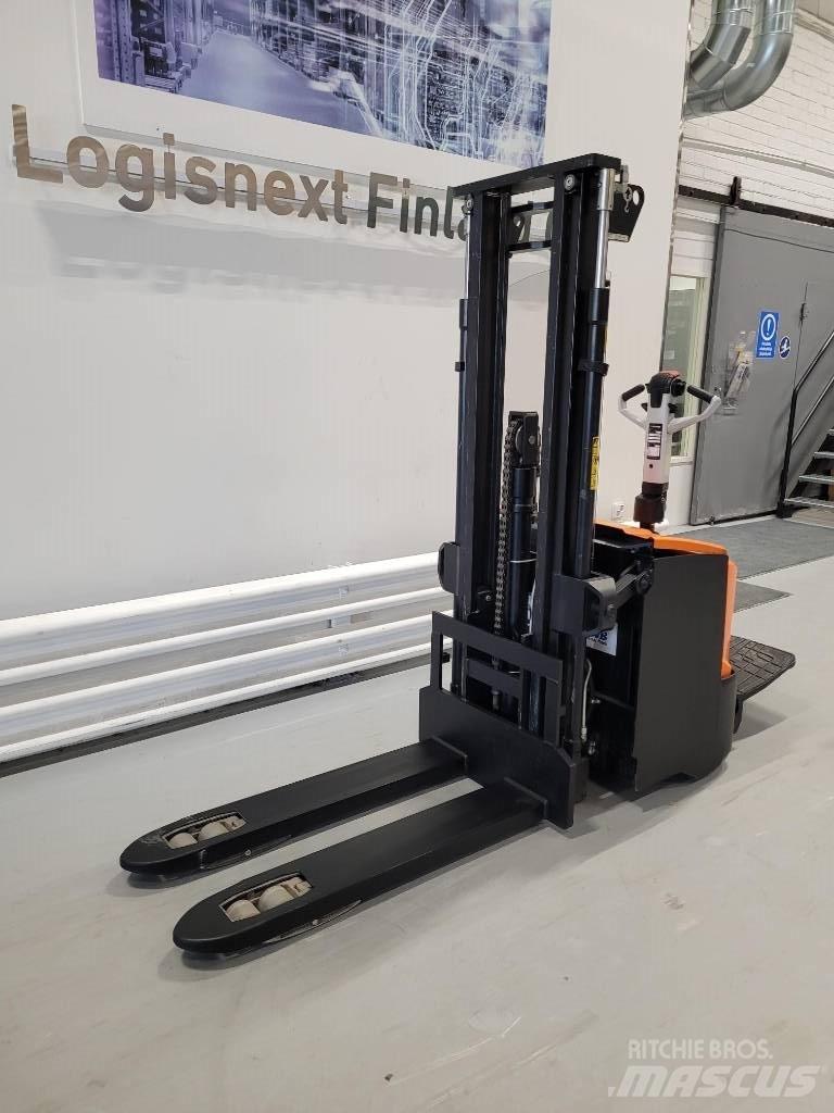 Rocla SPE16i Selbstfahrstapler