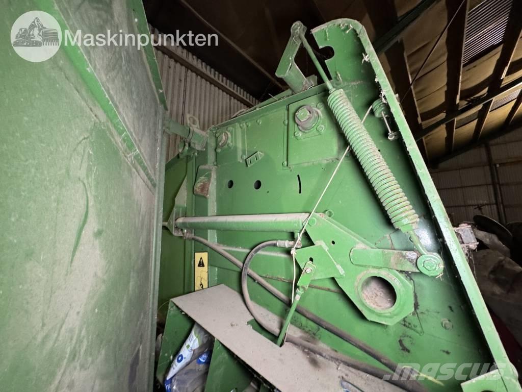 John Deere 545 Rundballenpressen