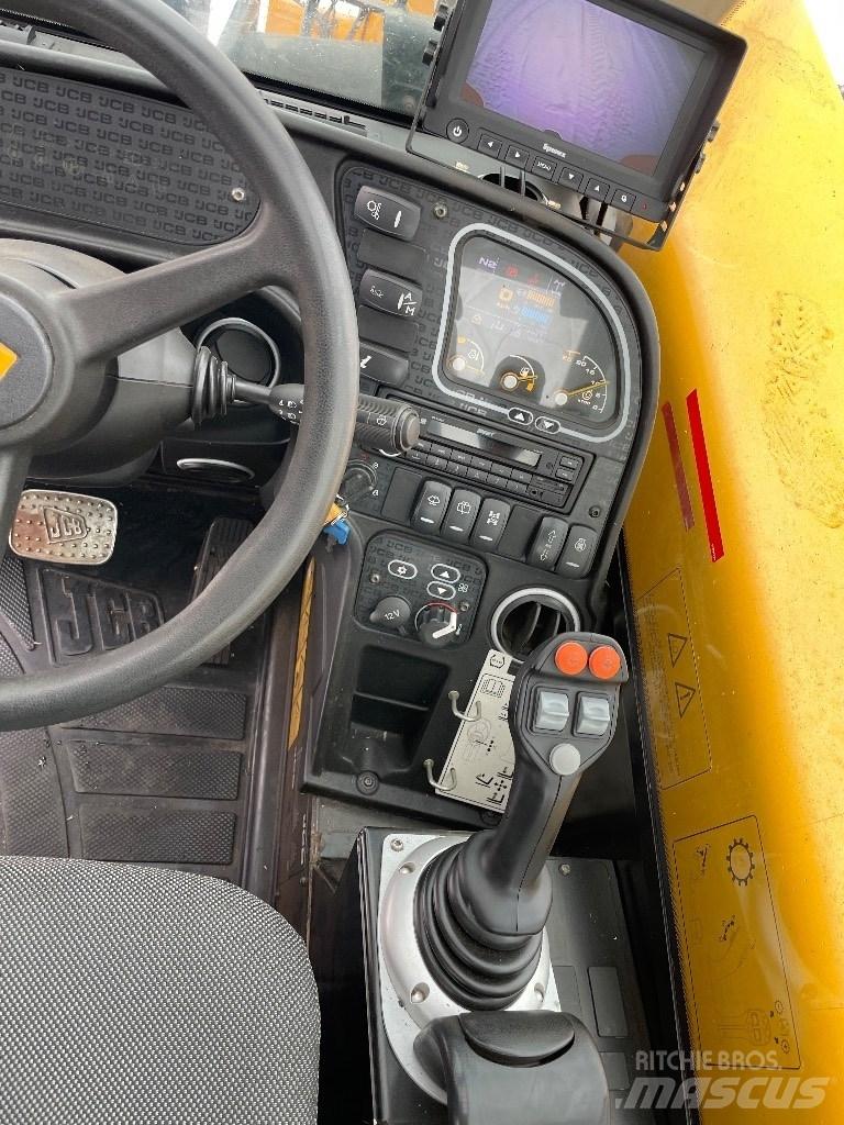 JCB 560-80 AGRI PLUS Teleskoplader für Landwirtschaft