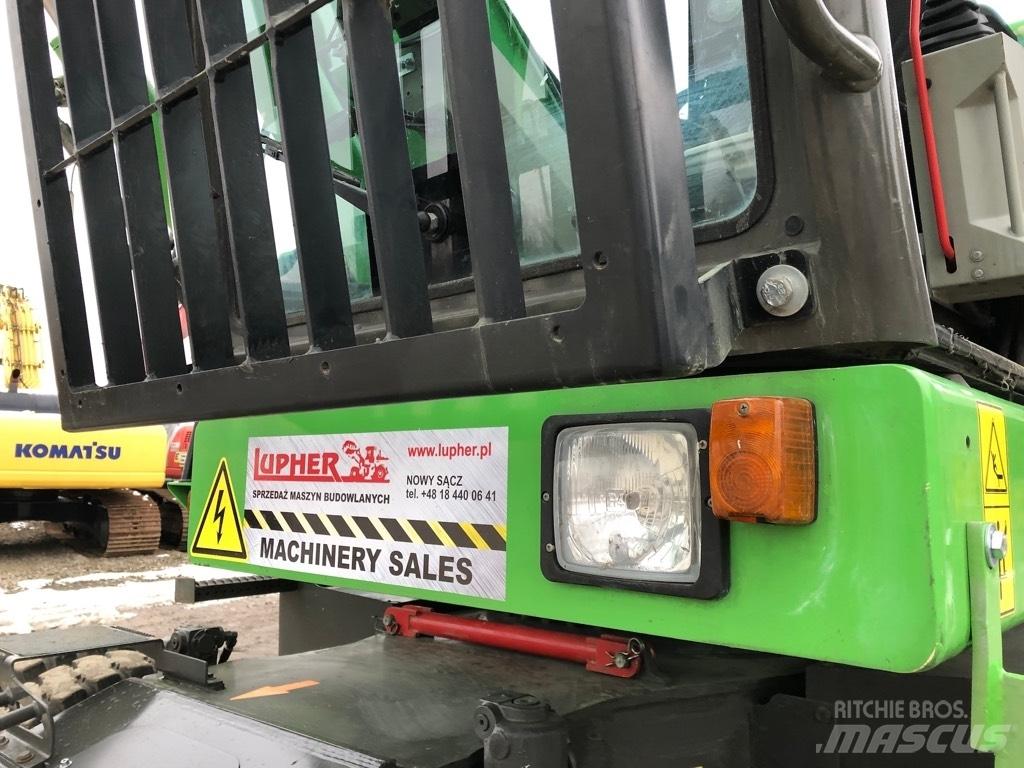 Sennebogen 821 Materialumschlag