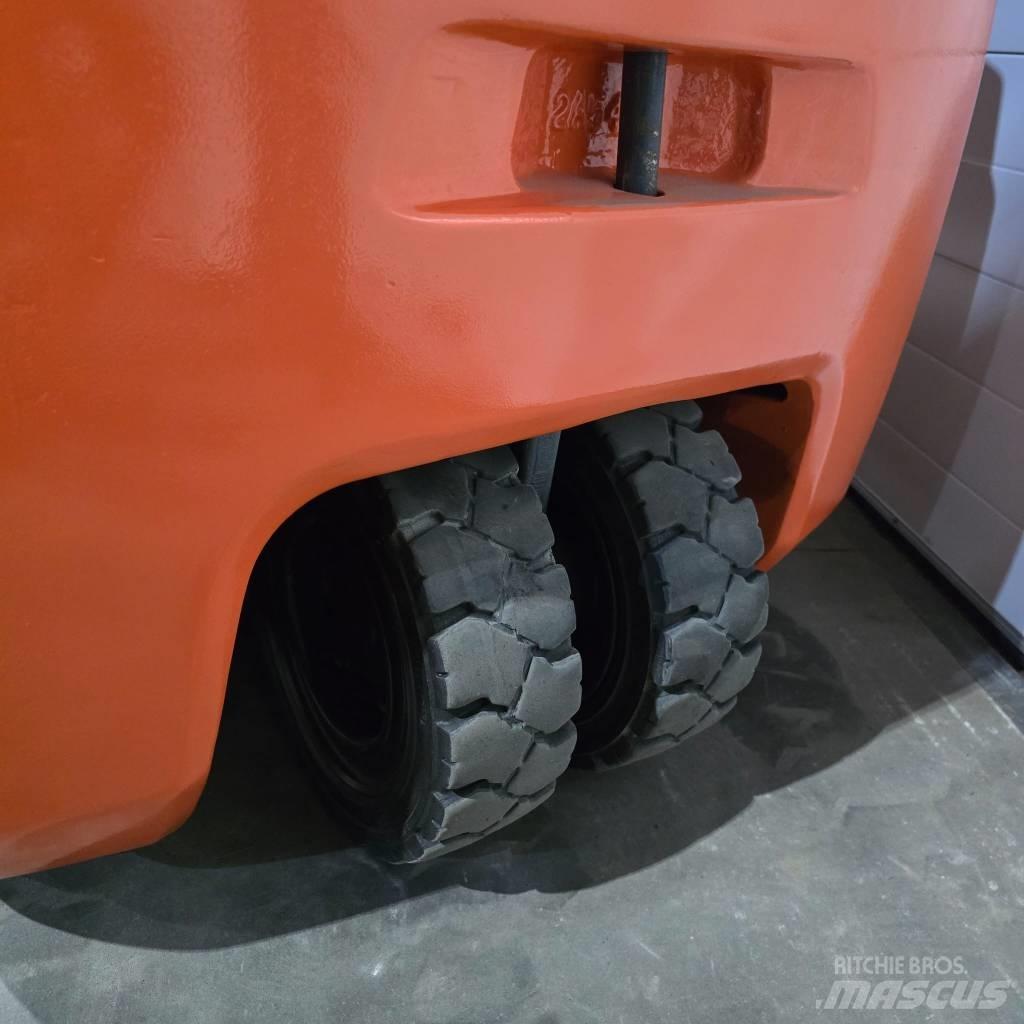 Toyota 8 FBEK 16 T Elektro Stapler
