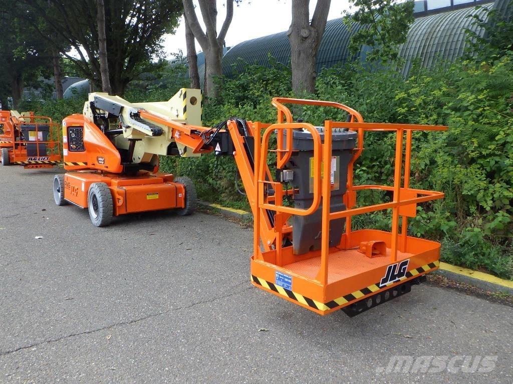 JLG E400AJPN Gelenkteleskoparbeitsbühnen