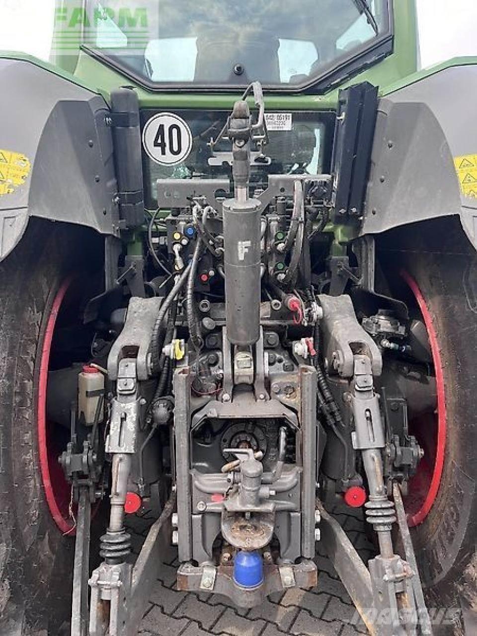 Fendt 828 Traktoren
