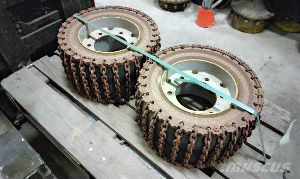 Valmet / Komatsu 360 Schneidwerke