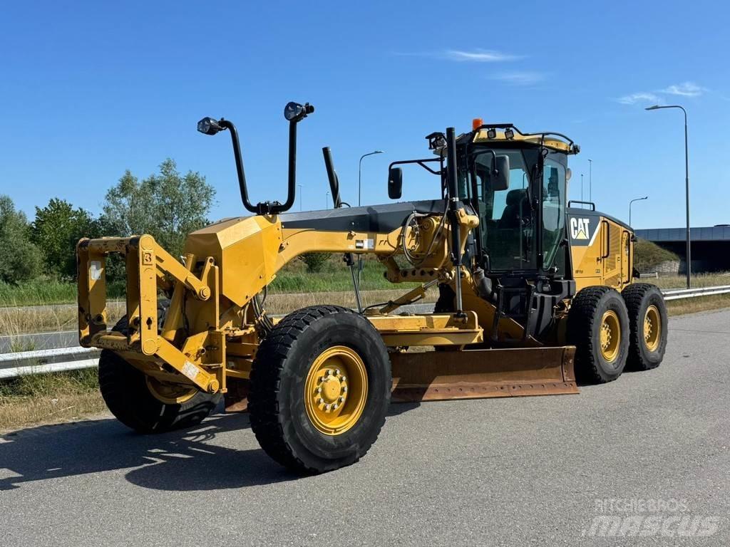 CAT 140M Grader
