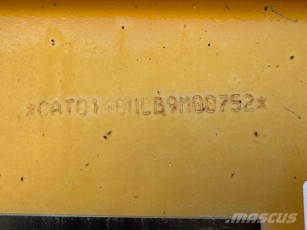 CAT 140M Grader