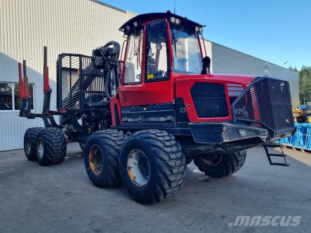 Komatsu 875 Forwarder