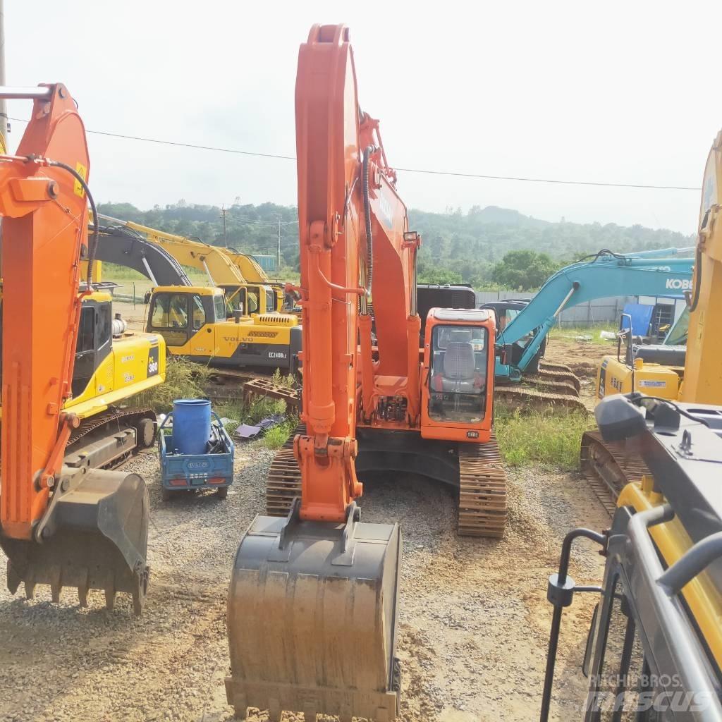 Doosan DX 300 LC Raupenbagger