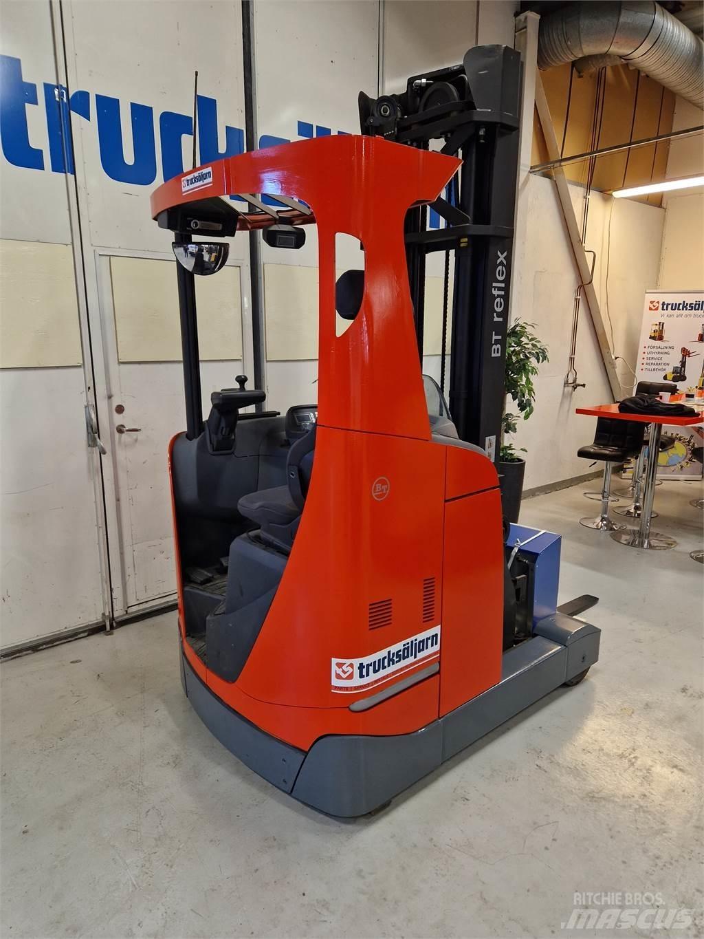 BT RRE160E Schubmaststapler