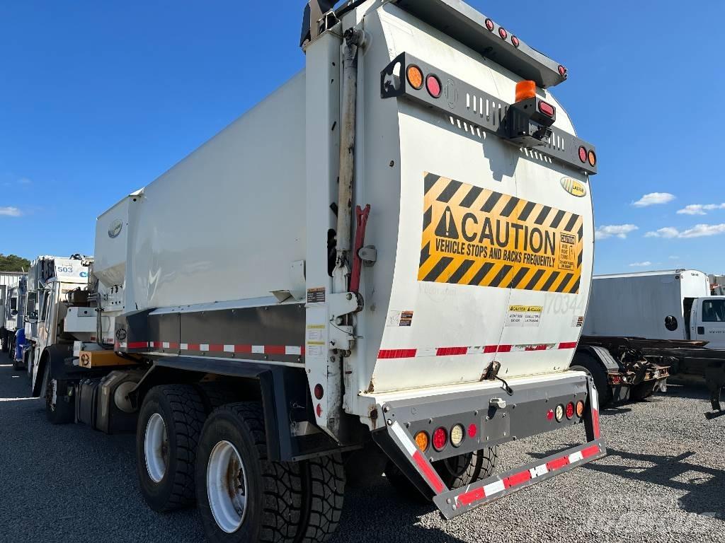 Mack LEU613 Müllwagen