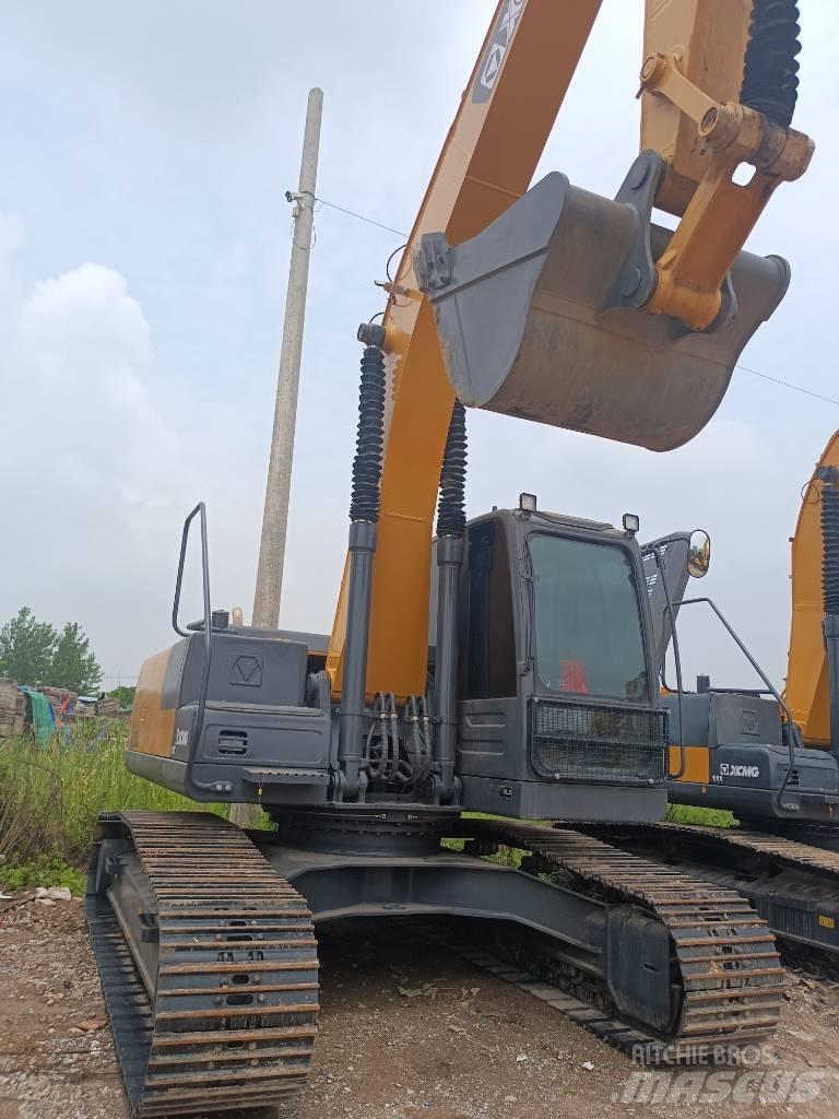 XCMG XE 215 DA Materialumschlag