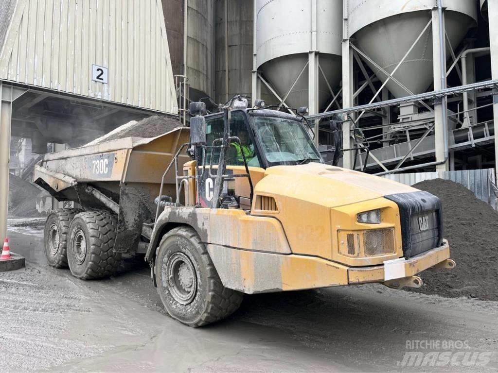 CAT 730 C Dumper - Knickgelenk