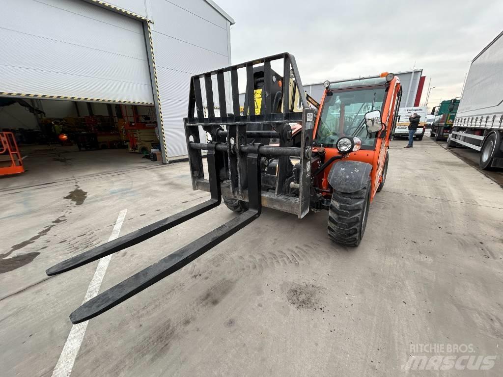 JLG 2505 H Teleskoplader