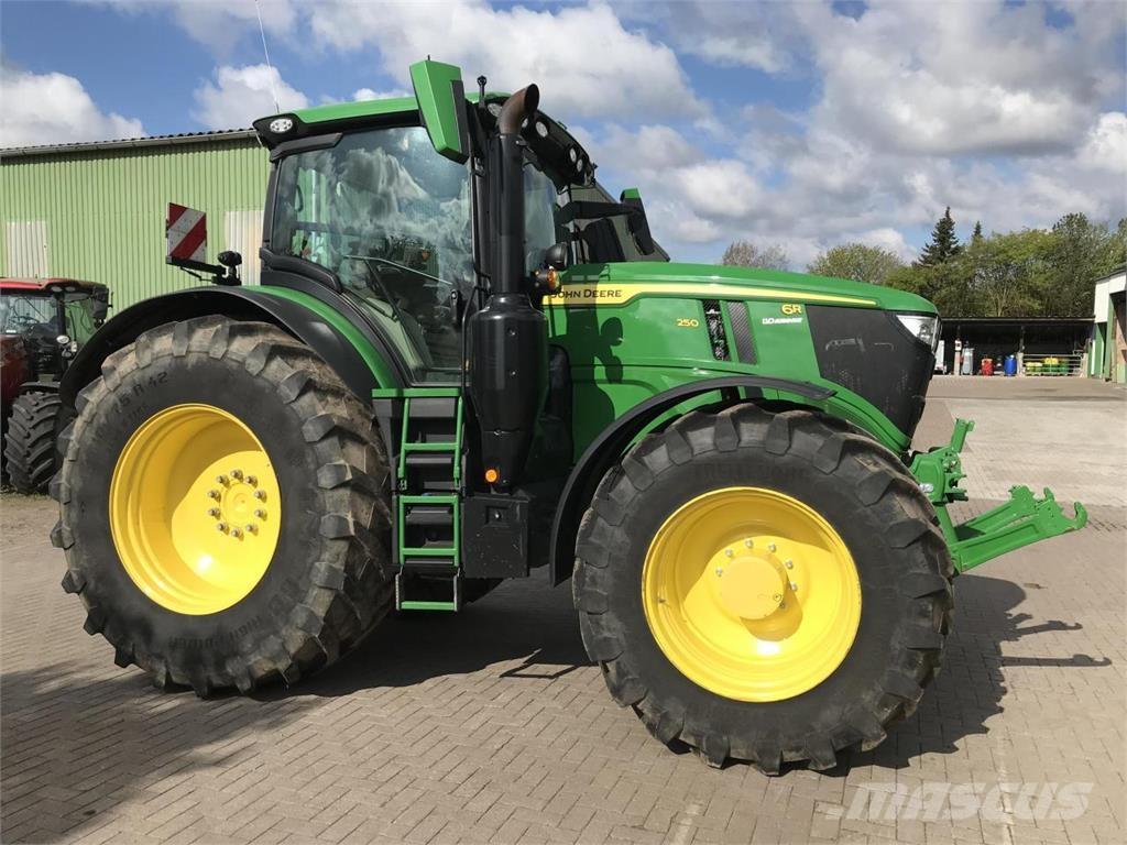 John Deere 6R 250 Traktoren