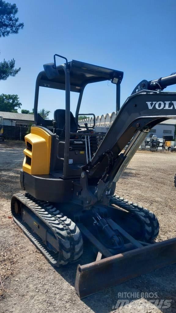 Volvo EC 27 D Minibagger < 7t