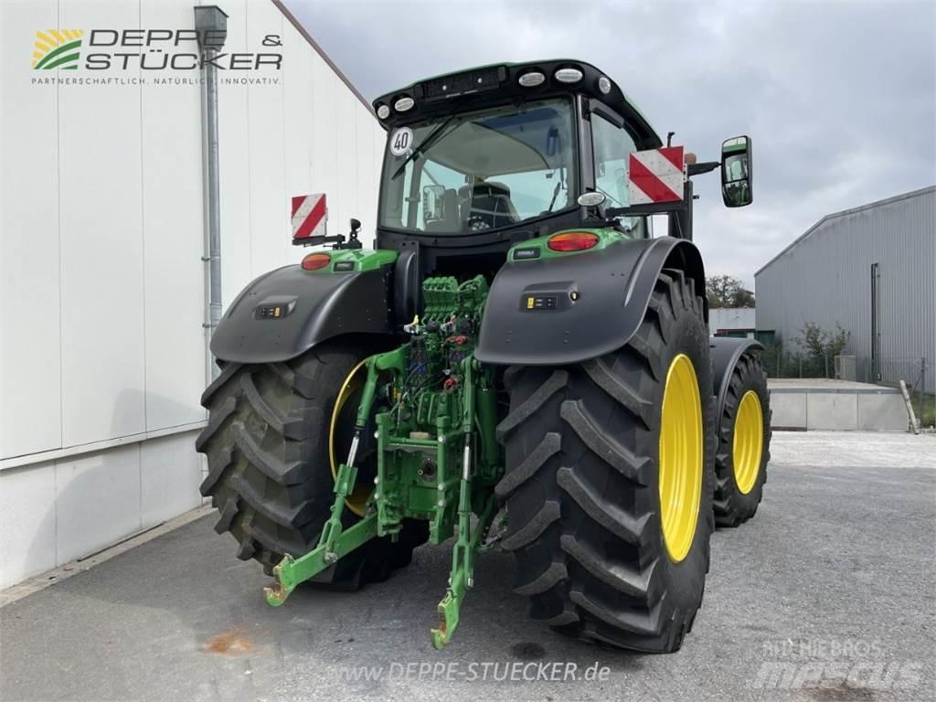 John Deere 6230R Traktoren