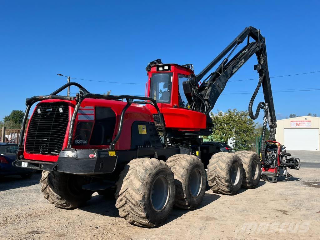 Komatsu 931 XC Harvester