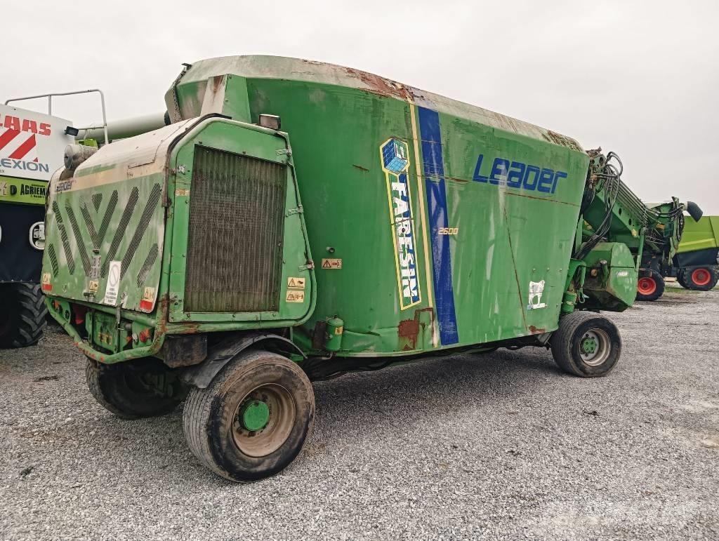 Faresin LEADER 2600 Futtermischwagen