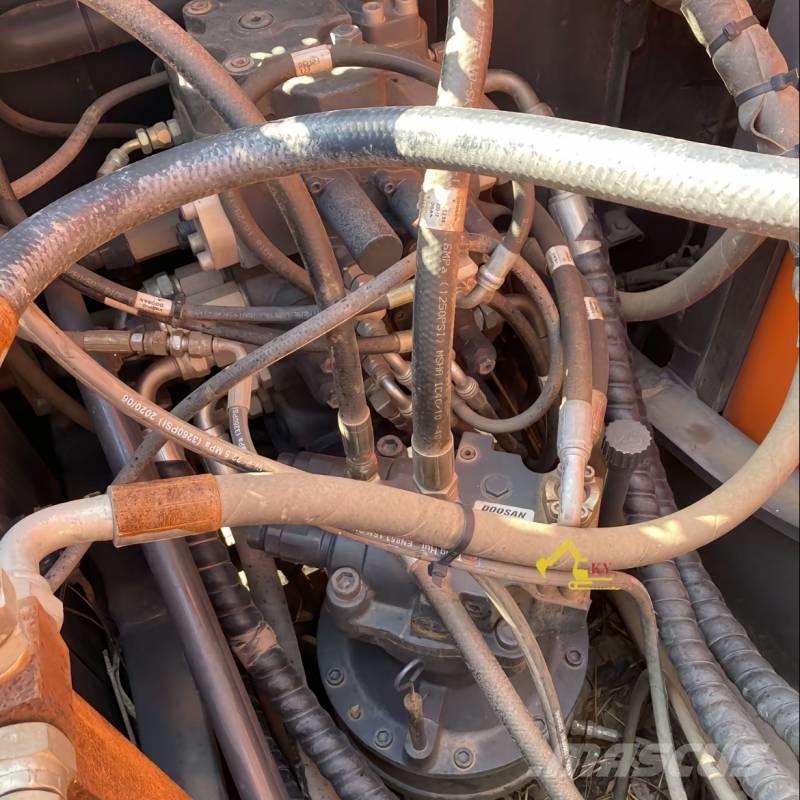 Doosan DX150-9C Raupenbagger