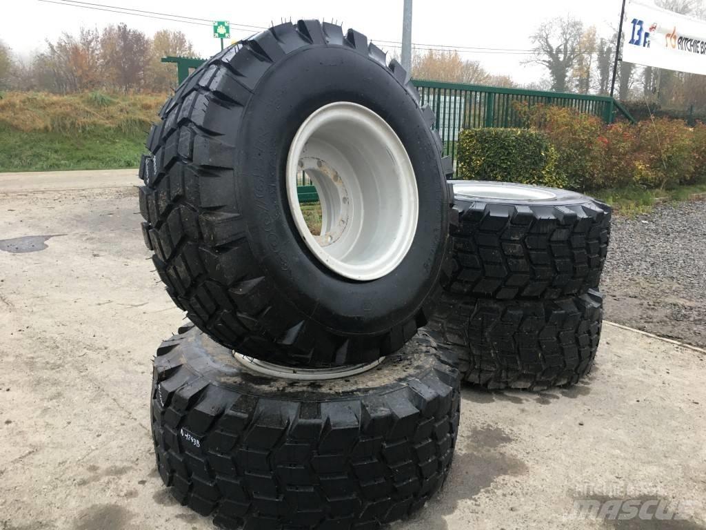  FOR TRAILER 24R23 Reifen