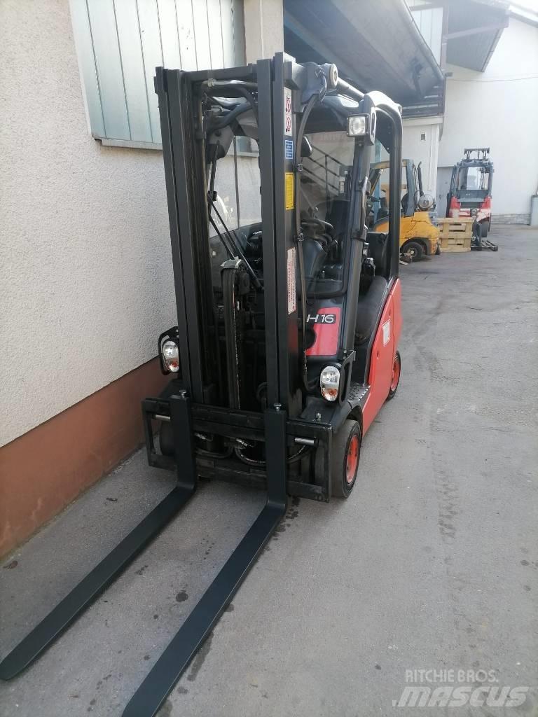 Linde H 16 T/ 391 Gas Stapler