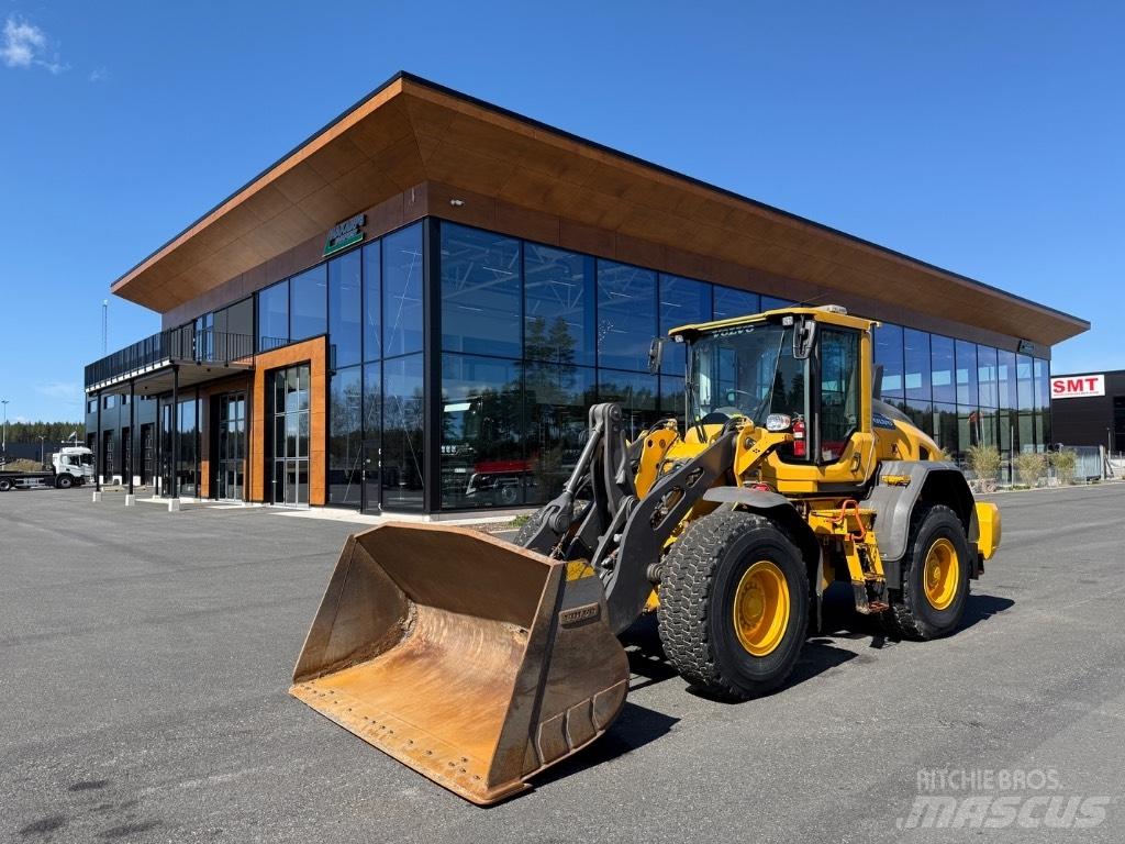 Volvo L90H Radlader