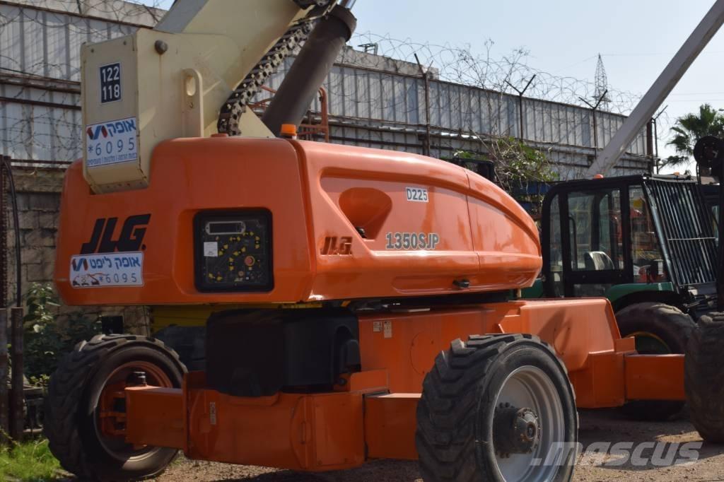 JLG 1350 SJP Teleskopbühnen