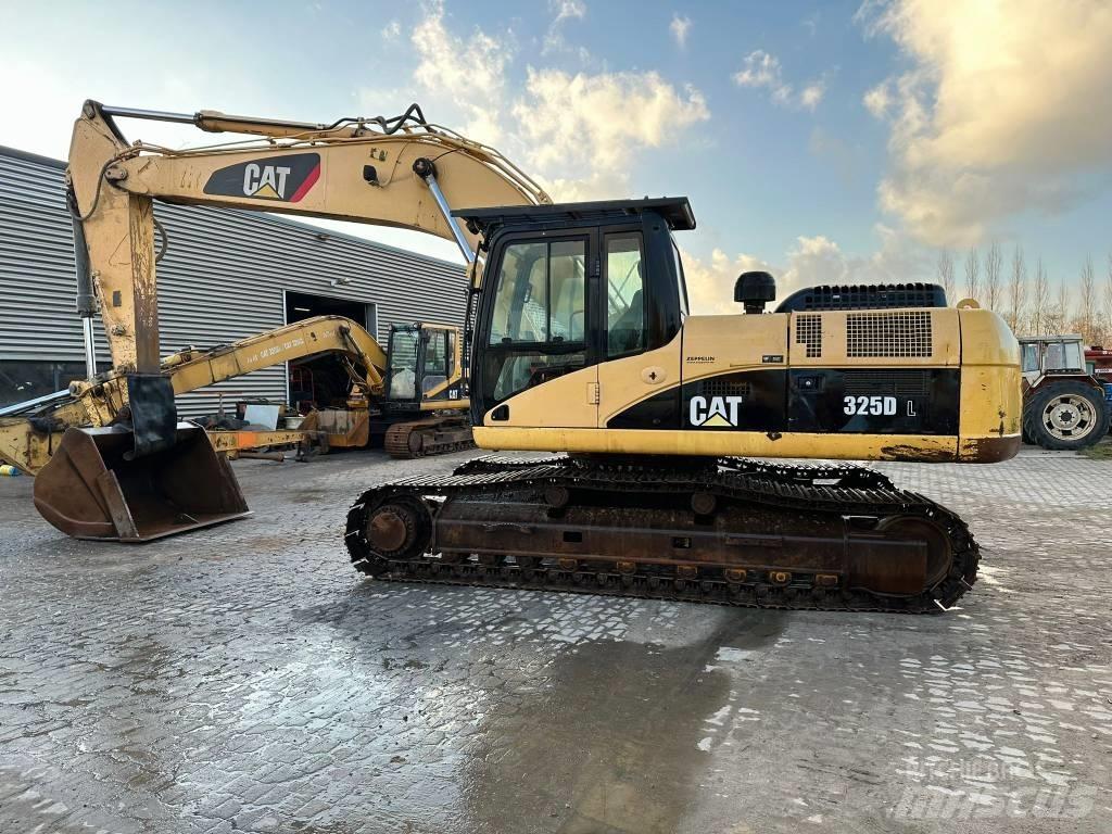 CAT 325DL Raupenbagger