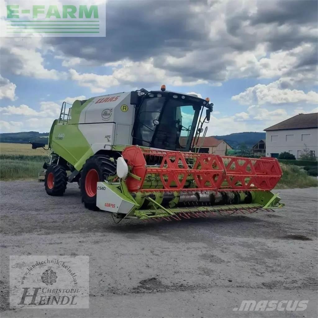 CLAAS tucano 440 Mähdrescher