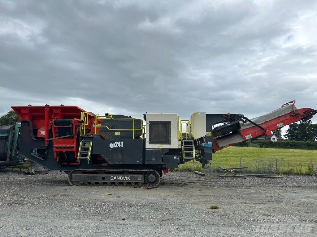 Sandvik QJ 241 Mobile Brecher