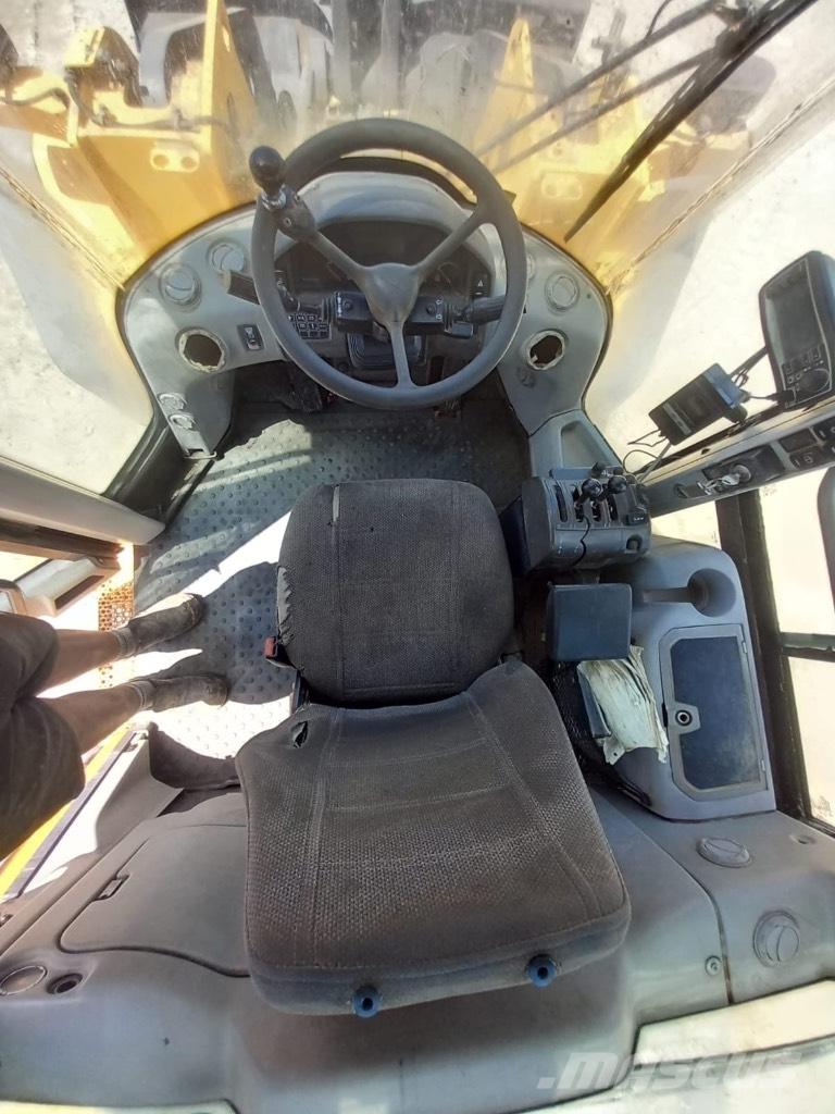 Volvo L 120 F Radlader